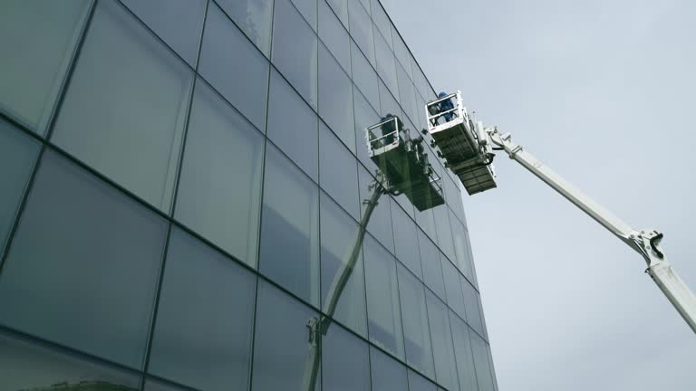 Window Installation & Cleaning